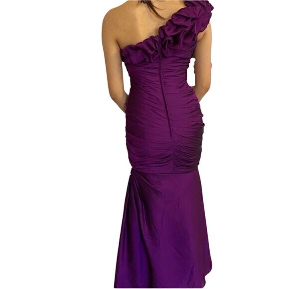 Jade Coutour designer beautiful rich purple dress - Picture 4 of 8